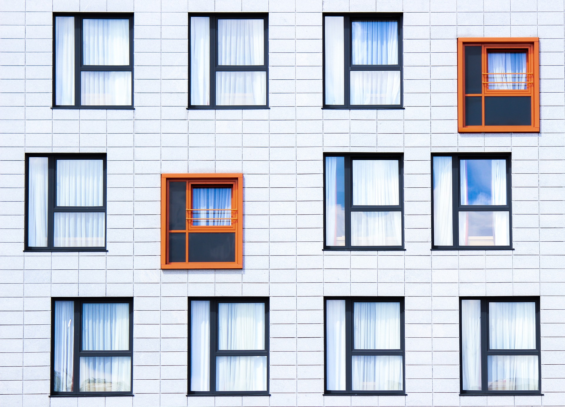 facade-828984_1920 (1) (1).jpg